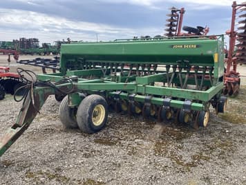 Main image John Deere 750